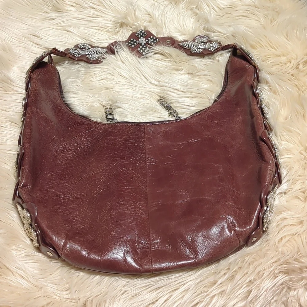 Charm and Luck brown leather shoulder bag - Picture 5 of 15